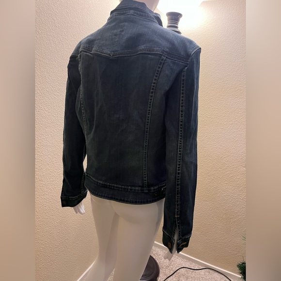 Levi Strauss & Co. Jean jacket size XL - Picture 6 of 9